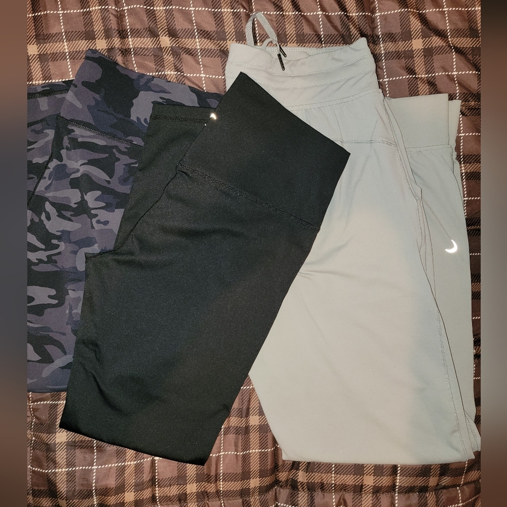 Size 16-18 zyia lot